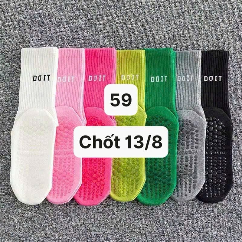 13/07 Set 7 đôi tất màu cổ cao chữ DOIT #L13802