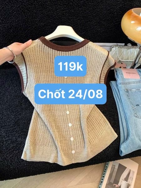 24/08 Áo len tay hến cúc lưng #N240830 - XL