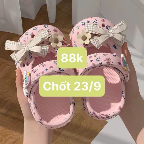 23/09 Sục crocs hoa nhí cho bé gái #N23920 - Kem - 22/23