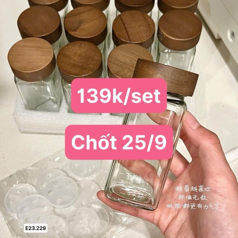 25/09 Set hũ thuỷ tinh đựng gia vị nắp gỗ #M260947